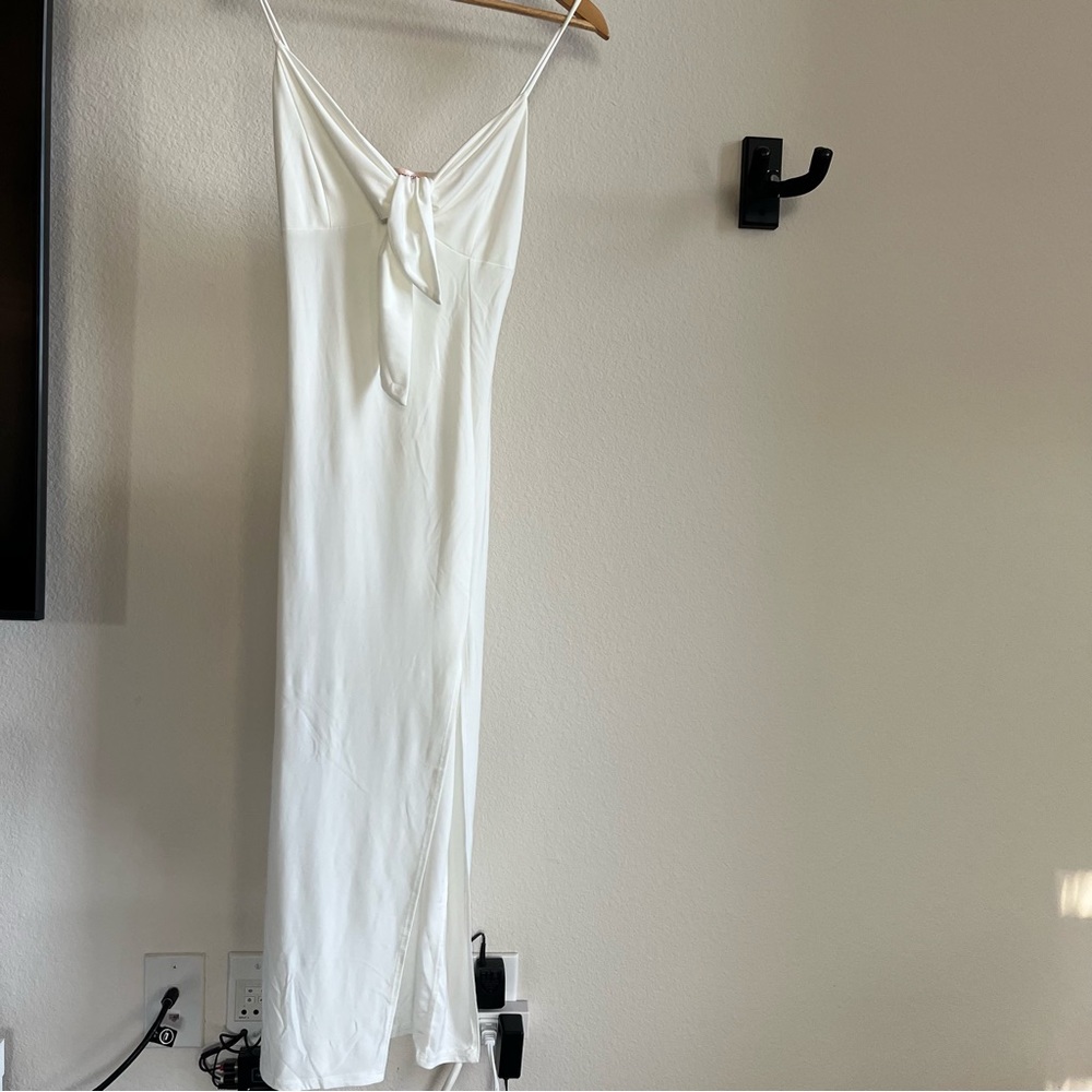 White right for MIDI dress